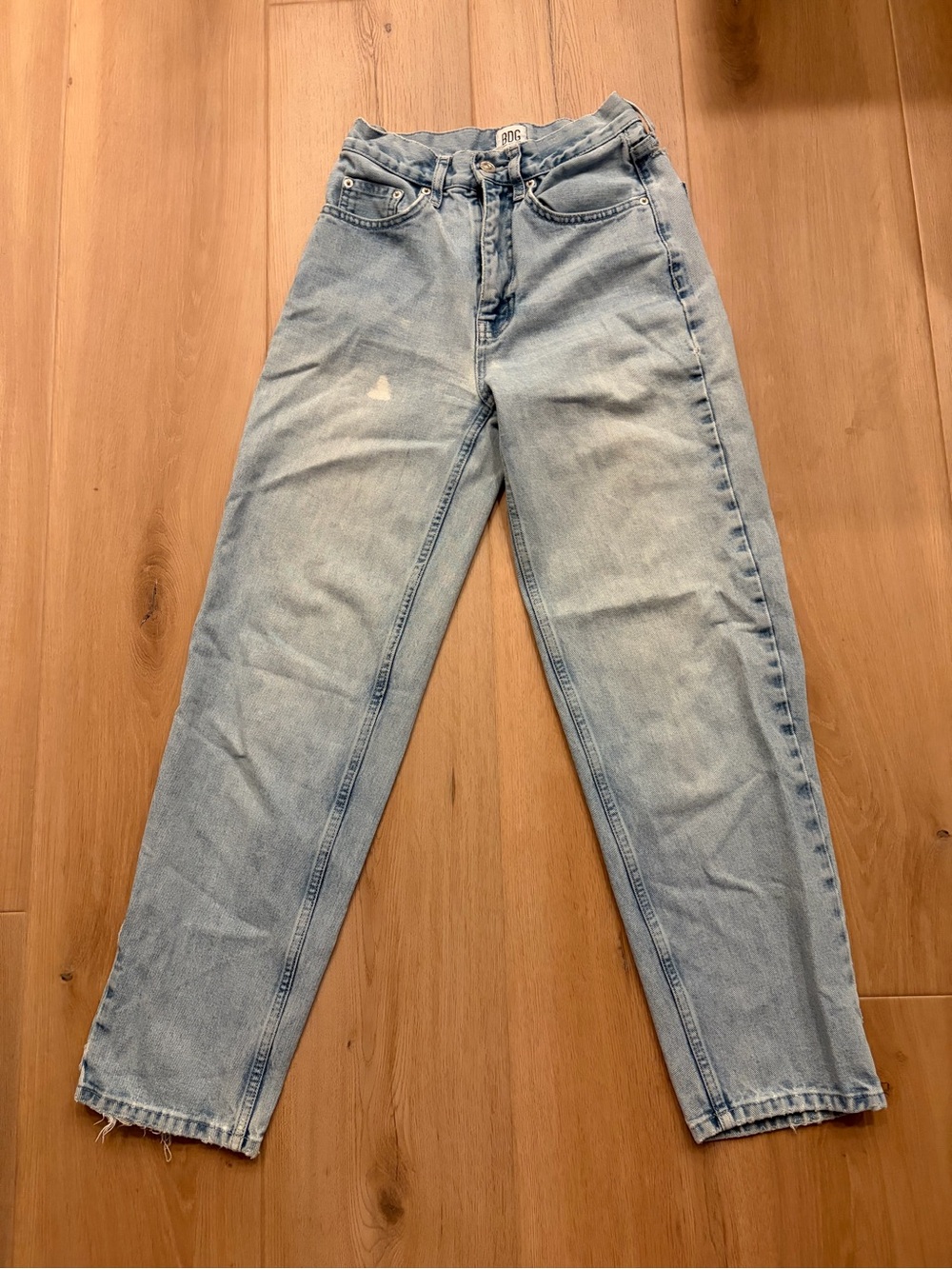 BDG Urban Outfitters Light Wash High-rise Baggy Jeans